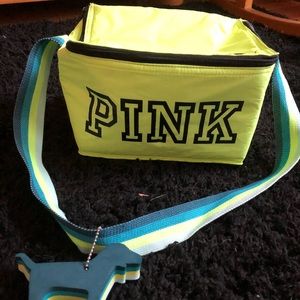 Victoria secrets pink lunch bag